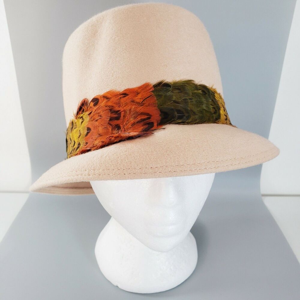 Vtg Glenover Bucket Hat 100% Wool Tan Pheasant Feather Trim 578682 Henry Pollack